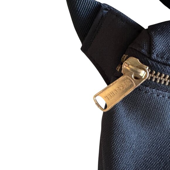 Herschel Fifteen Waist Pack Black 2.0L Fanny Pack Chest Bag Travel Zip Adjust - Picture 7 of 14